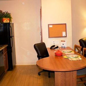 One-Bedroom Queen Suite Non-Smoking